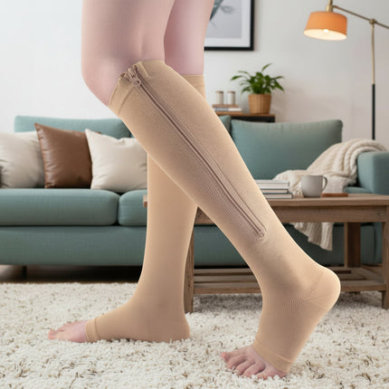 SupportZip™ Steunkousen | Verlicht vermoeide benen en trek ze moeiteloos aan