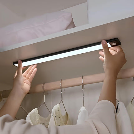 GlowMotion™ Bewegingsmelderlamp | Slimme verlichting die automatisch aangaat waar je het nodig hebt