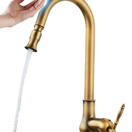 BronzeFlow™ Keukenkraan | Meer bereik en hygiënisch gemak bij elke spoelbeurt