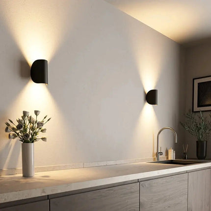 BrightFlow™ LED-wandlamp | Creëer direct sfeer met stijlvol warm licht